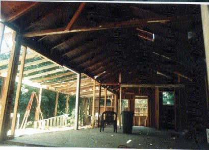 dixonoldinside.jpg (63143 bytes)